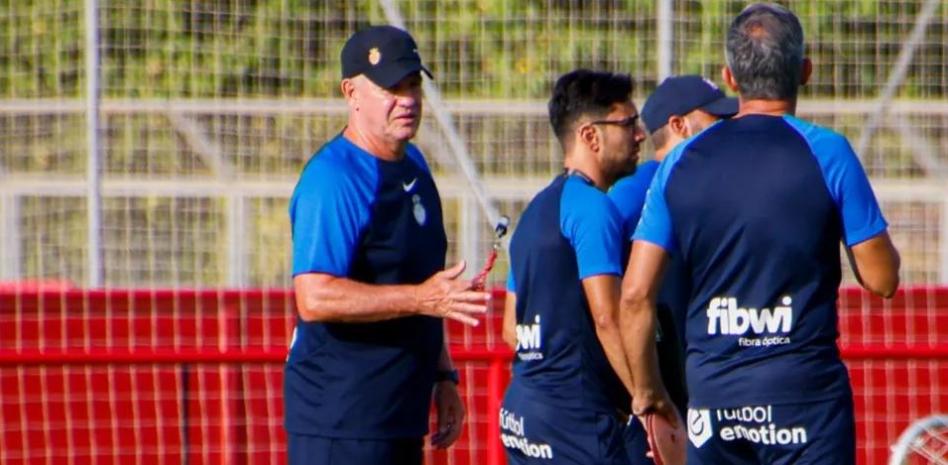 “El Atlético de Madrid exige mucho y te lleva al límite”: Javier Aguirre