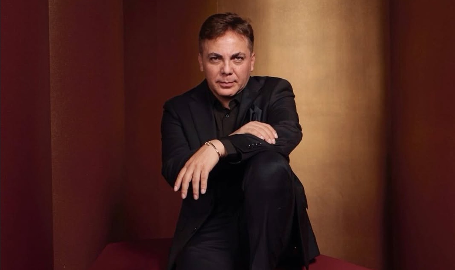 Cristian Castro hace dura confesión mientras está por terminar la prepa: “No tengo mucho que ofrecer más que mis canciones”